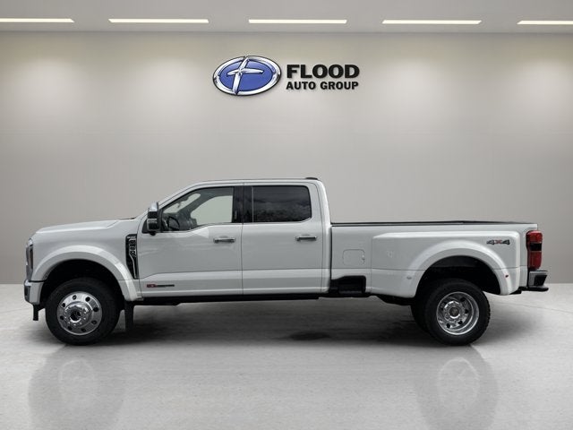 2027 Ford Super Duty F-450 DRW King Ranch DRW