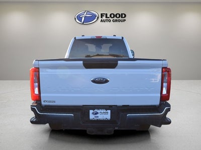 2025 Ford Super Duty F-350 SRW XLT