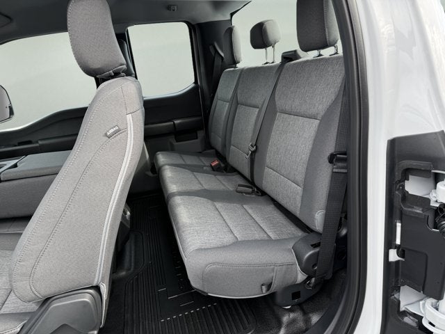 2027 Ford Super Duty F-350 SRW XL
