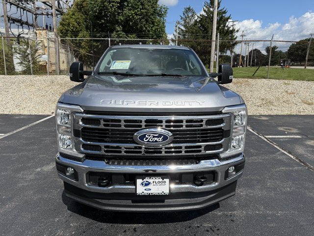 2027 Ford Super Duty F-250 SRW XLT