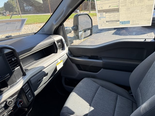 2027 Ford Super Duty F-250 SRW XL