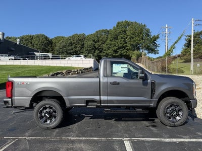 2027 Ford Super Duty F-250 SRW XL