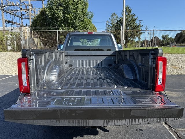 2027 Ford Super Duty F-250 SRW XL