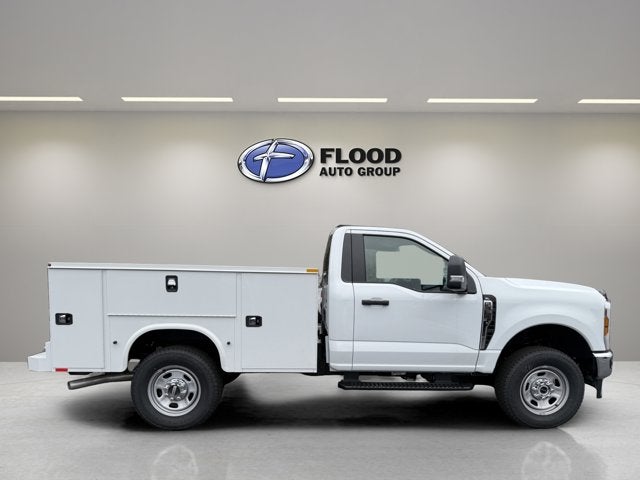 2025 Ford Super Duty F-350 SRW XL