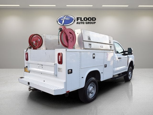 2023 Ford Super Duty F-350 SRW XL