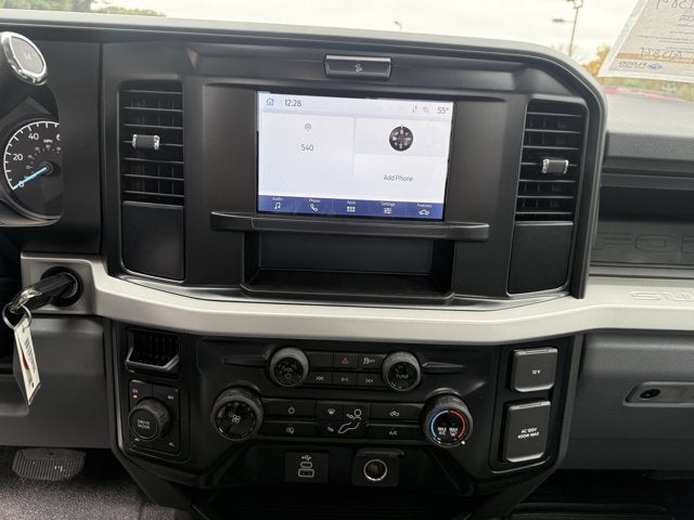 2026 Ford Super Duty F-350 SRW XL