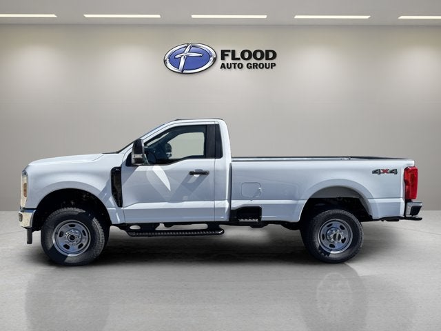 2027 Ford Super Duty F-350 SRW XL