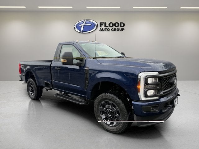 2027 Ford Super Duty F-350 SRW XL