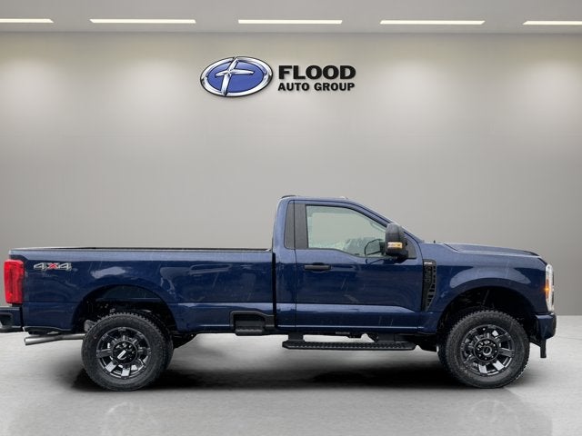 2027 Ford Super Duty F-350 SRW XL