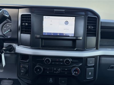 2027 Ford Super Duty F-350 SRW XL