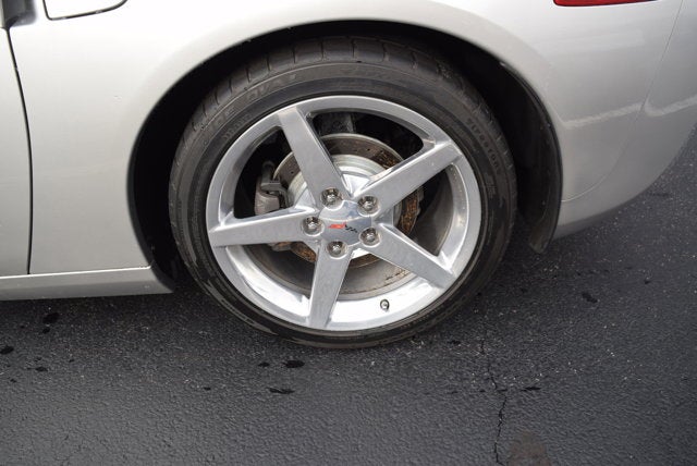 2005 Chevrolet Corvette Base