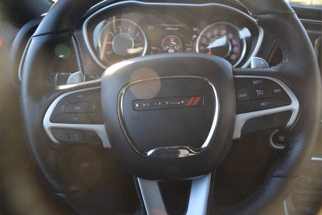 2016 Dodge Challenger 392 Hemi Scat Pack Shaker