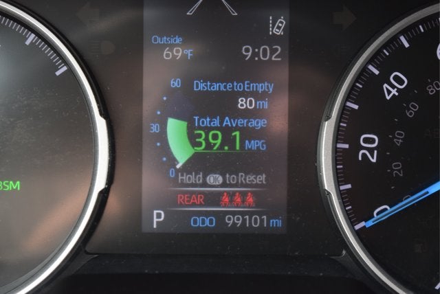 2021 Toyota RAV4 LE