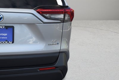 2021 Toyota RAV4 LE