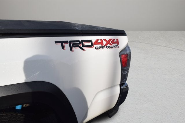 2022 Toyota Tacoma 4WD TRD Off-Road V6