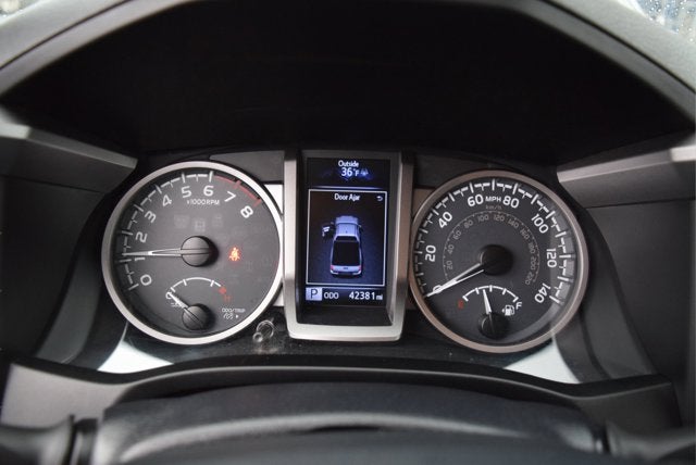 2017 Toyota Tacoma SR5