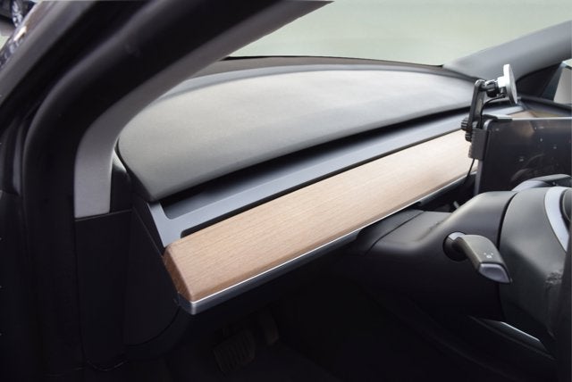 2023 Tesla Model Y Base