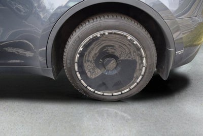 2023 Tesla Model Y Base