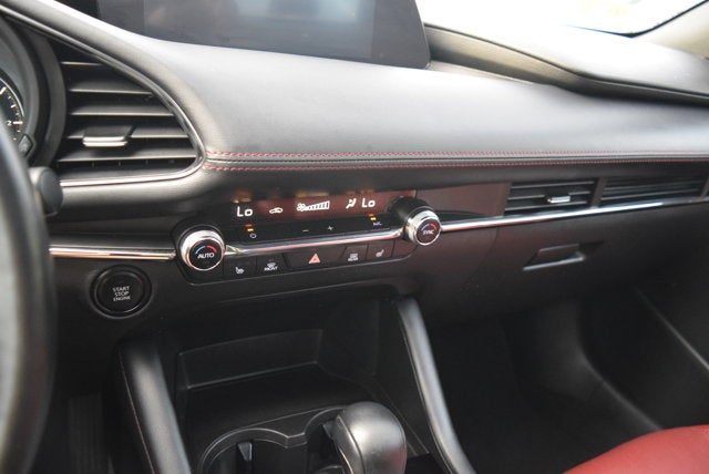2022 Mazda Mazda3 Hatchback Carbon Edition