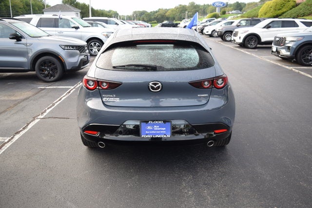 2022 Mazda Mazda3 Hatchback Carbon Edition