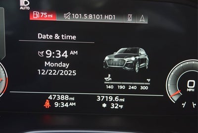 2023 Audi Q5 S line Prestige