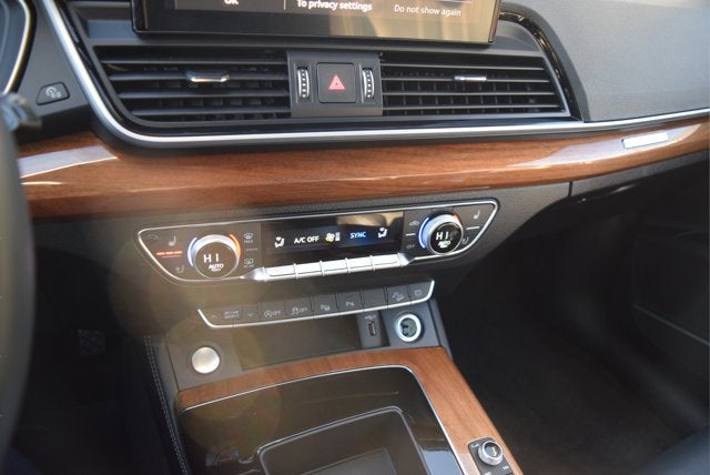 2023 Audi Q5 S line Prestige