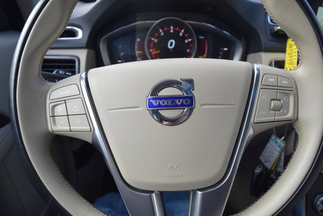 2016 Volvo XC70 T5 Premier