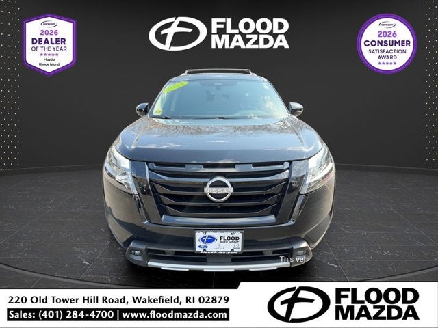 2023 Nissan Pathfinder SL