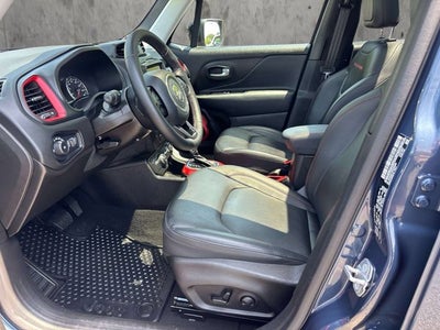 2022 Jeep Renegade Trailhawk